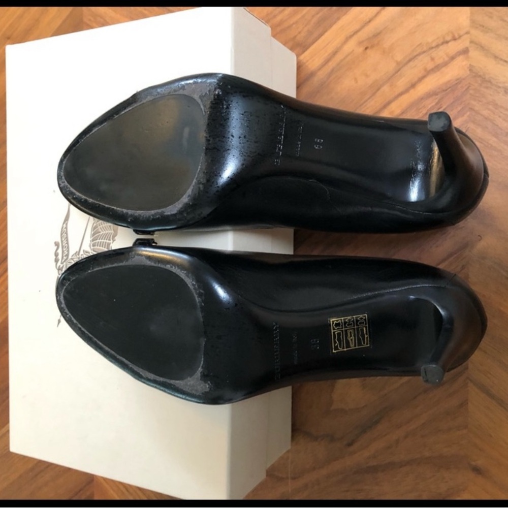 Burberry Black Stiletto Heels with Gold Accent - Picture 3 of 3